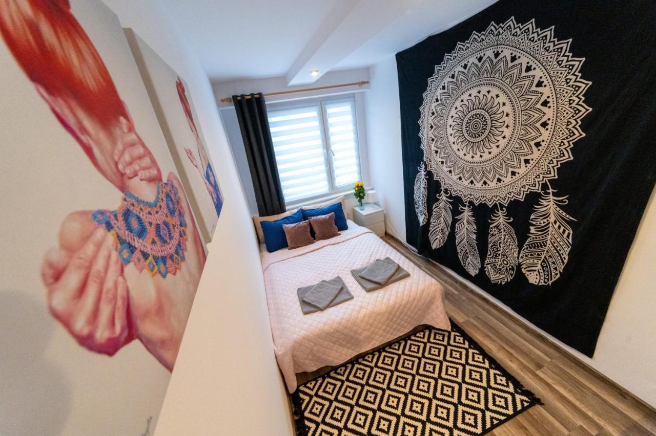 Art Apartament 2 Ustrzyki Dolne Esterno foto
